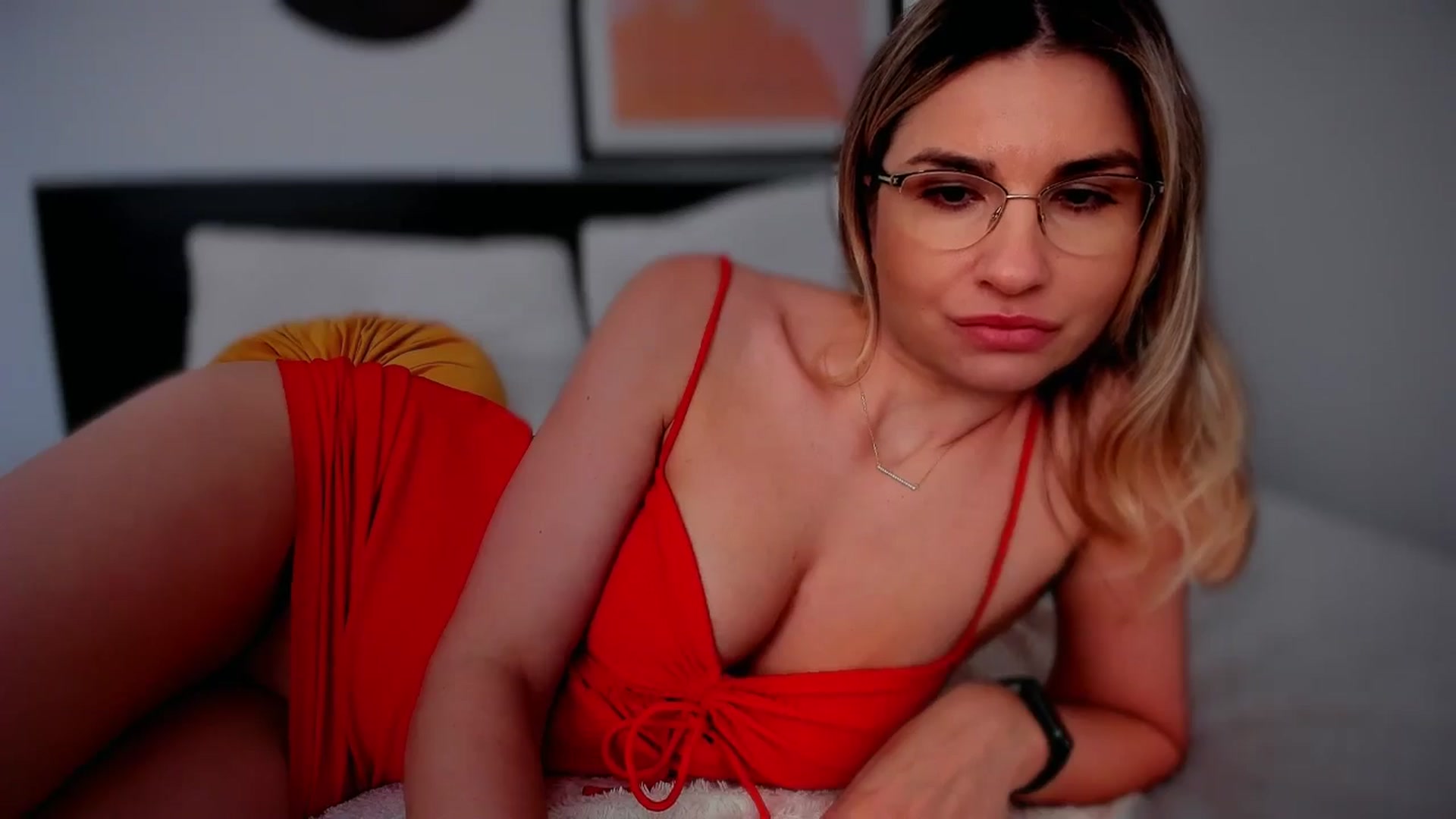 Gallery image thumbnail from AlyMiss's myfreecams stream on, 03/05/2026, 14:46 image 3 of 20
