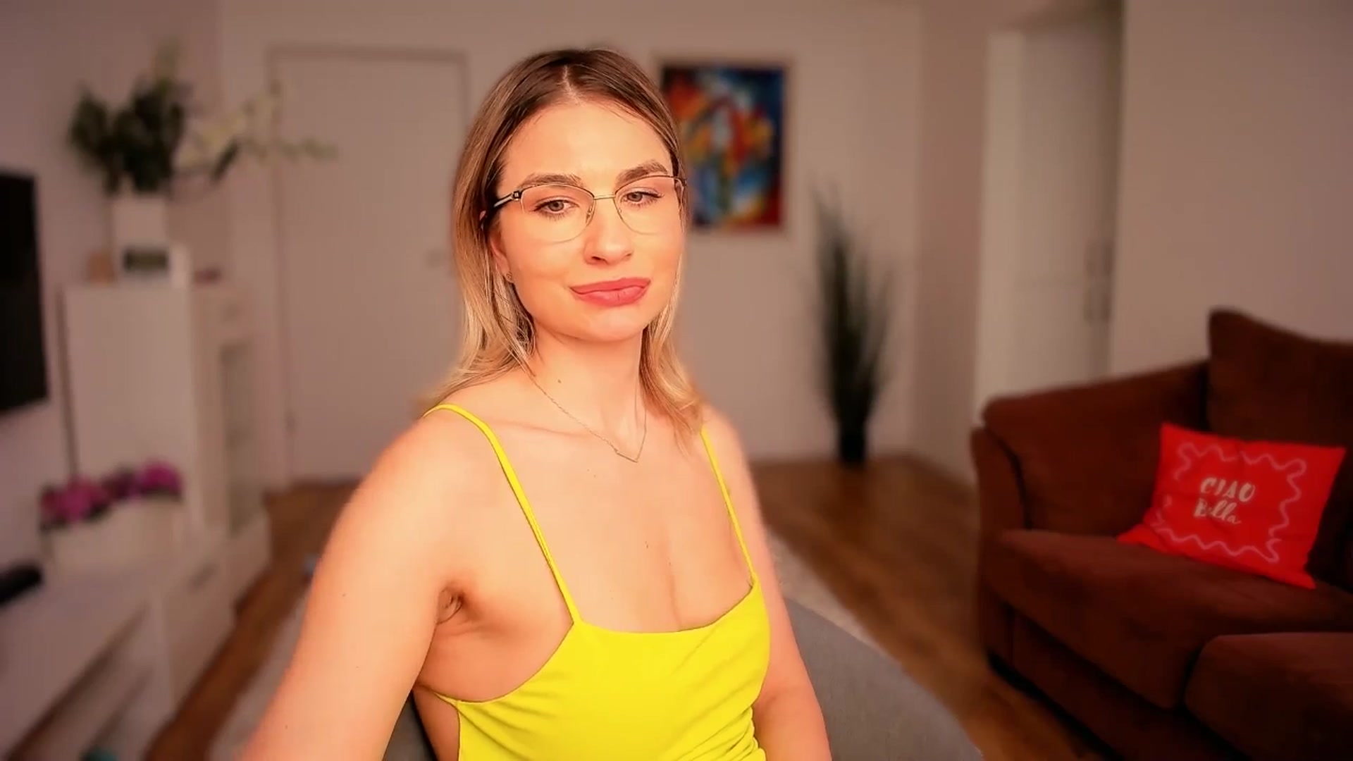 Gallery image thumbnail from AlyMiss's myfreecams stream on, 03/25/2026, 14:53 image 15 of 20