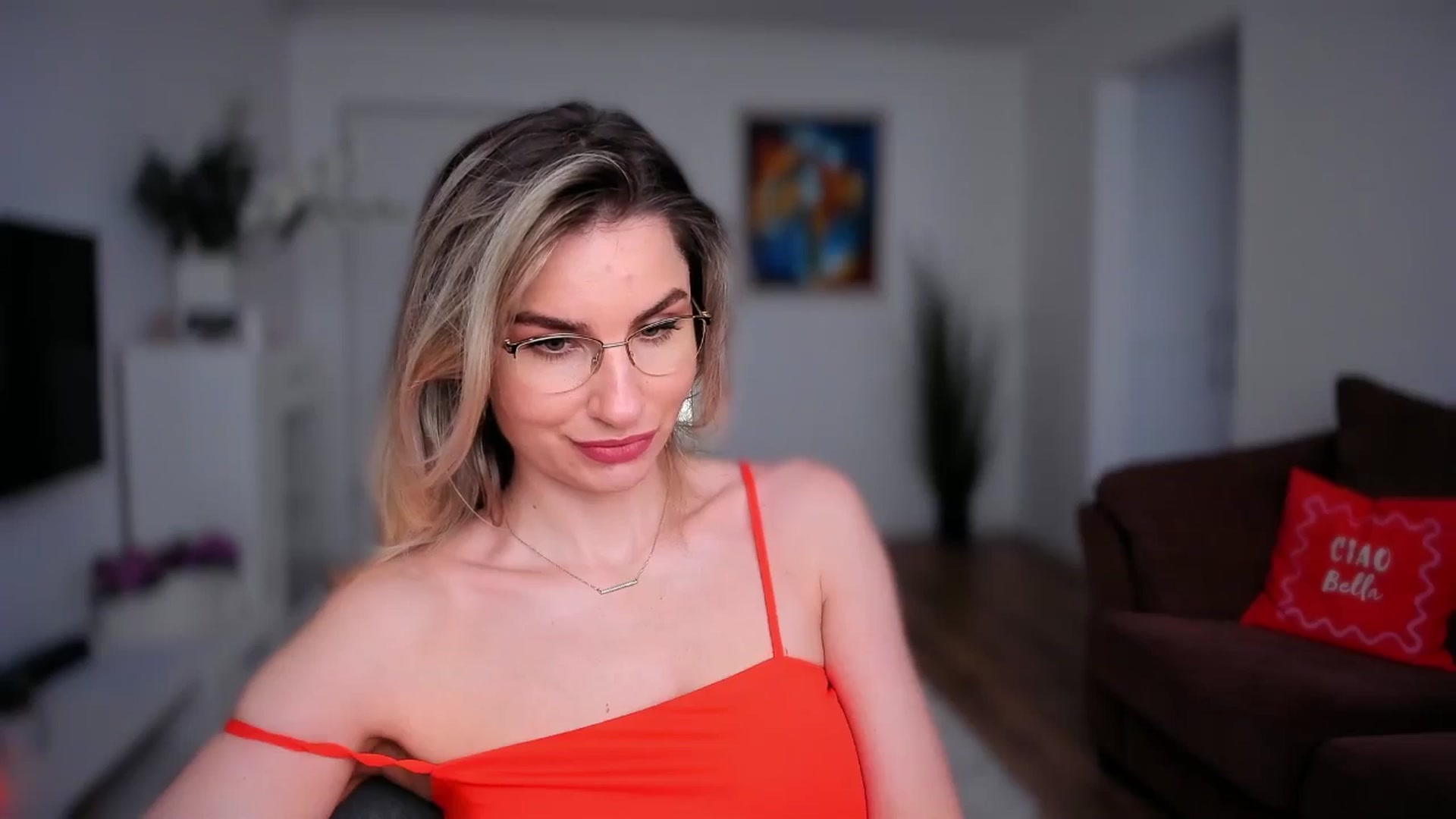Gallery image thumbnail from AlyMiss's myfreecams stream on, 03/30/2026, 11:49 image 2 of 20