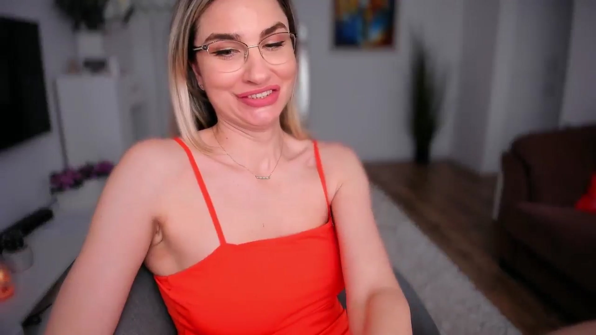 Gallery image thumbnail from AlyMiss's myfreecams stream on, 03/30/2026, 13:55 image 10 of 20