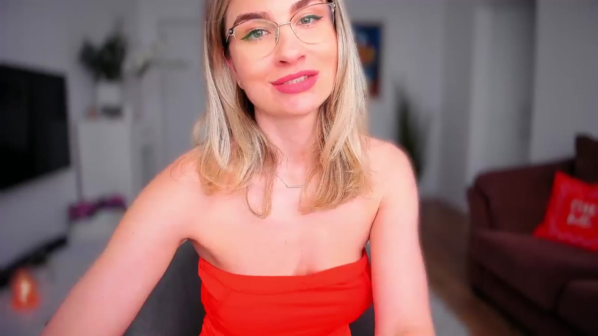 Gallery image thumbnail from AlyMiss's myfreecams stream on, 03/30/2026, 13:55 image 14 of 20