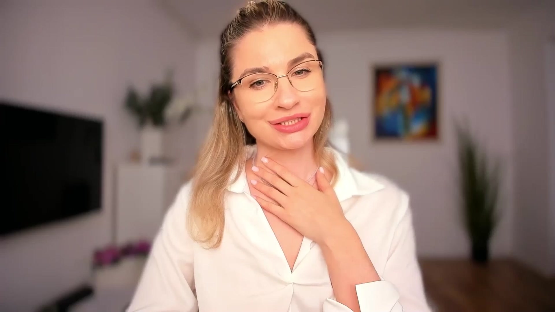 Gallery image thumbnail from AlyMiss's myfreecams stream on, 05/08/2026, 13:12 image 6 of 20
