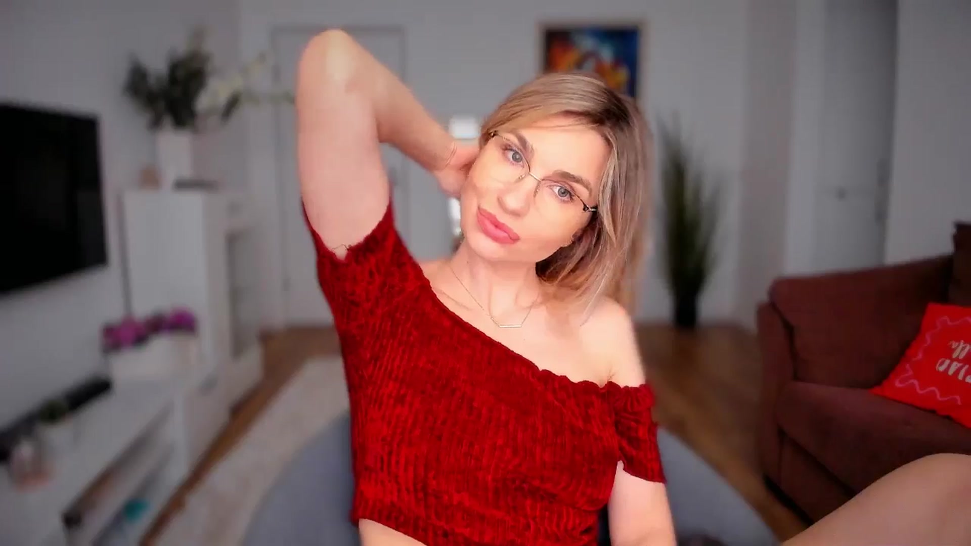 Gallery image thumbnail from AlyMiss's myfreecams stream on, 05/09/2026, 15:14 image 16 of 20