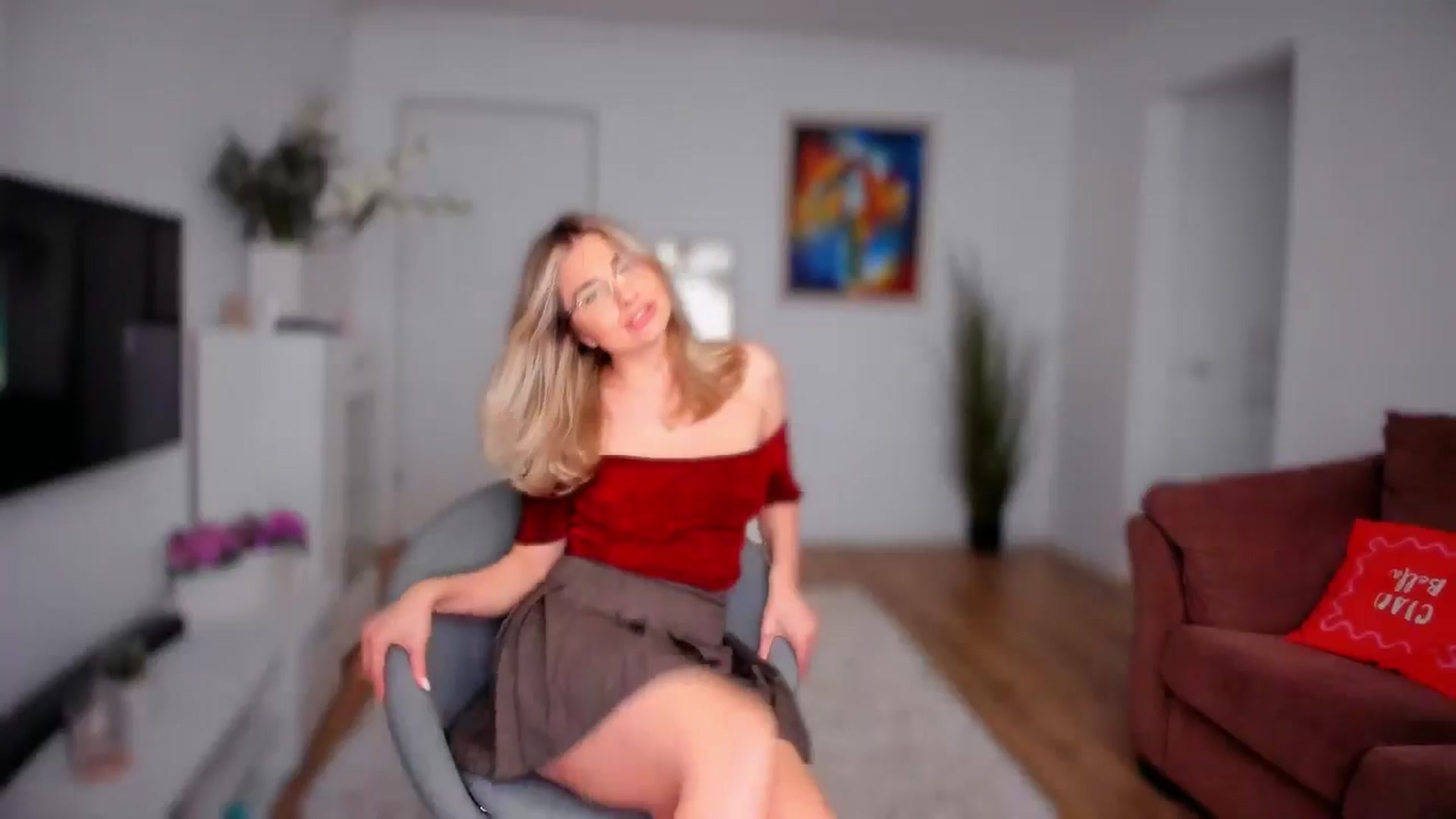 Gallery image thumbnail from AlyMiss's myfreecams stream on, 05/09/2026, 18:14 image 4 of 20