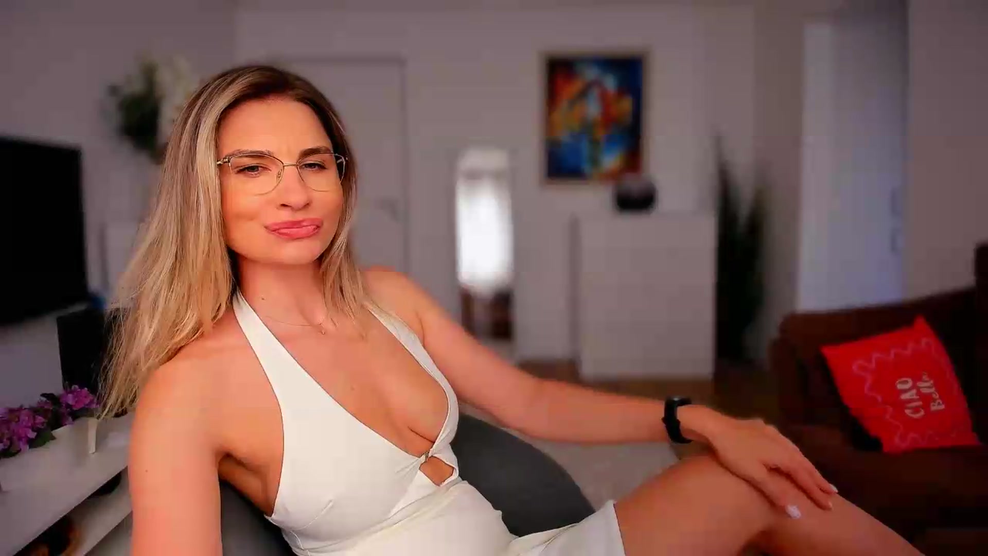 Gallery image thumbnail from AlyMiss's myfreecams stream on, 07/30/2026, 13:45 image 10 of 20