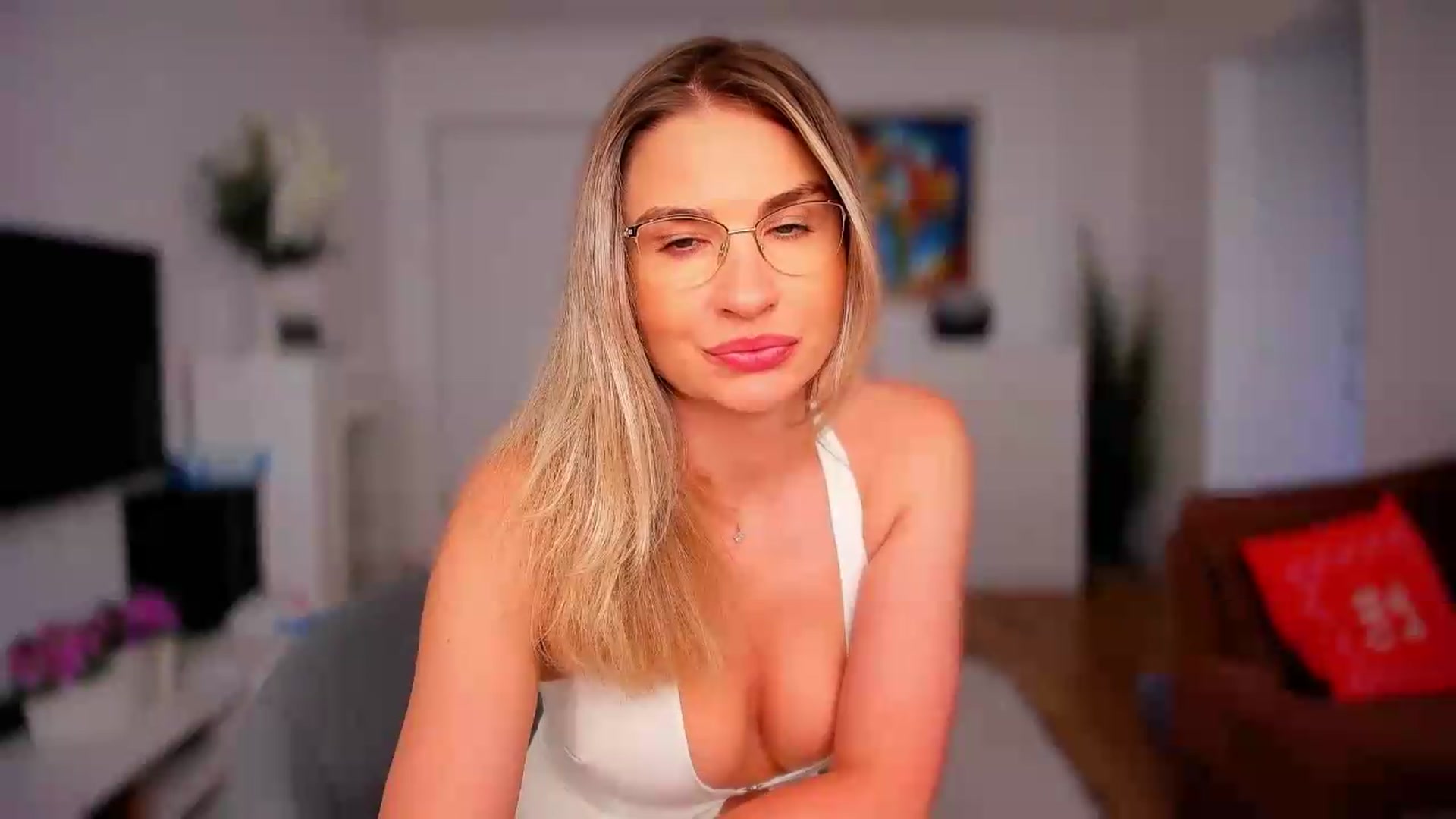 Gallery image thumbnail from AlyMiss's myfreecams stream on, 07/30/2026, 13:45 image 3 of 20