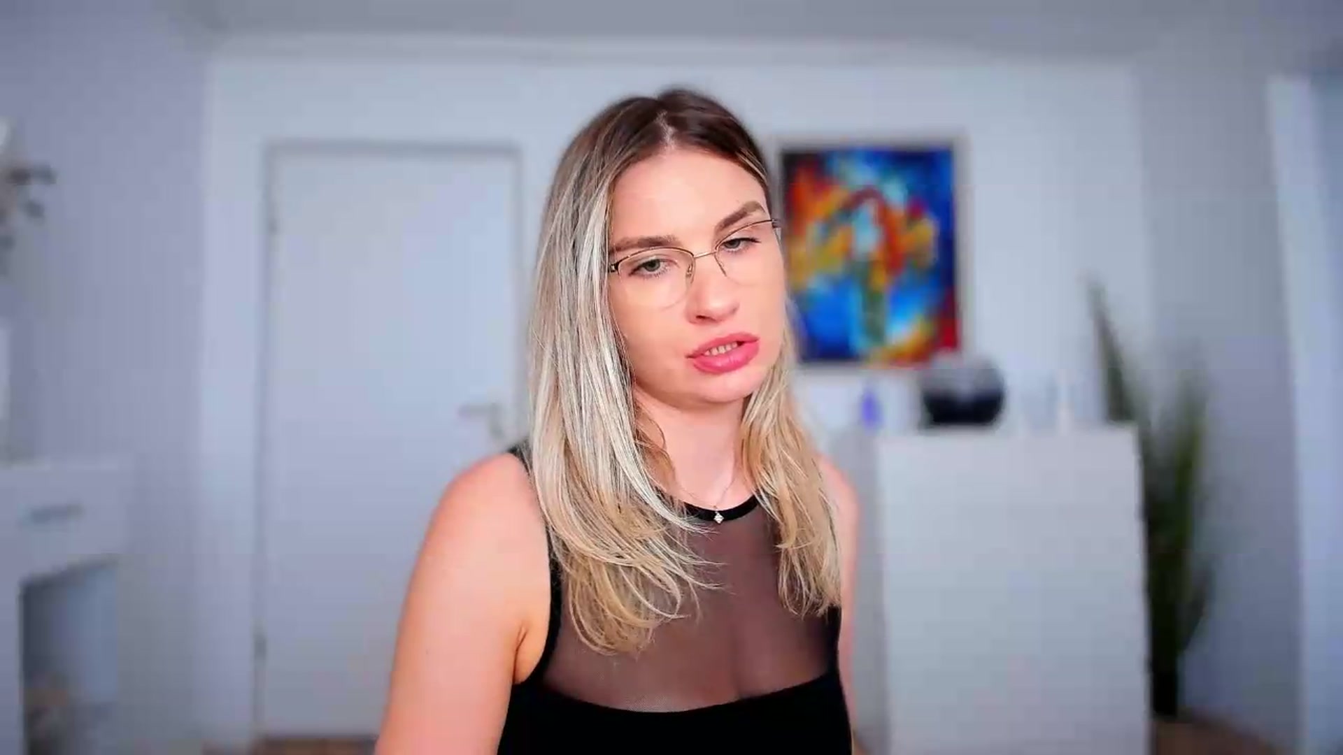 Gallery image thumbnail from AlyMiss's myfreecams stream on, 08/05/2026, 13:54 image 15 of 20