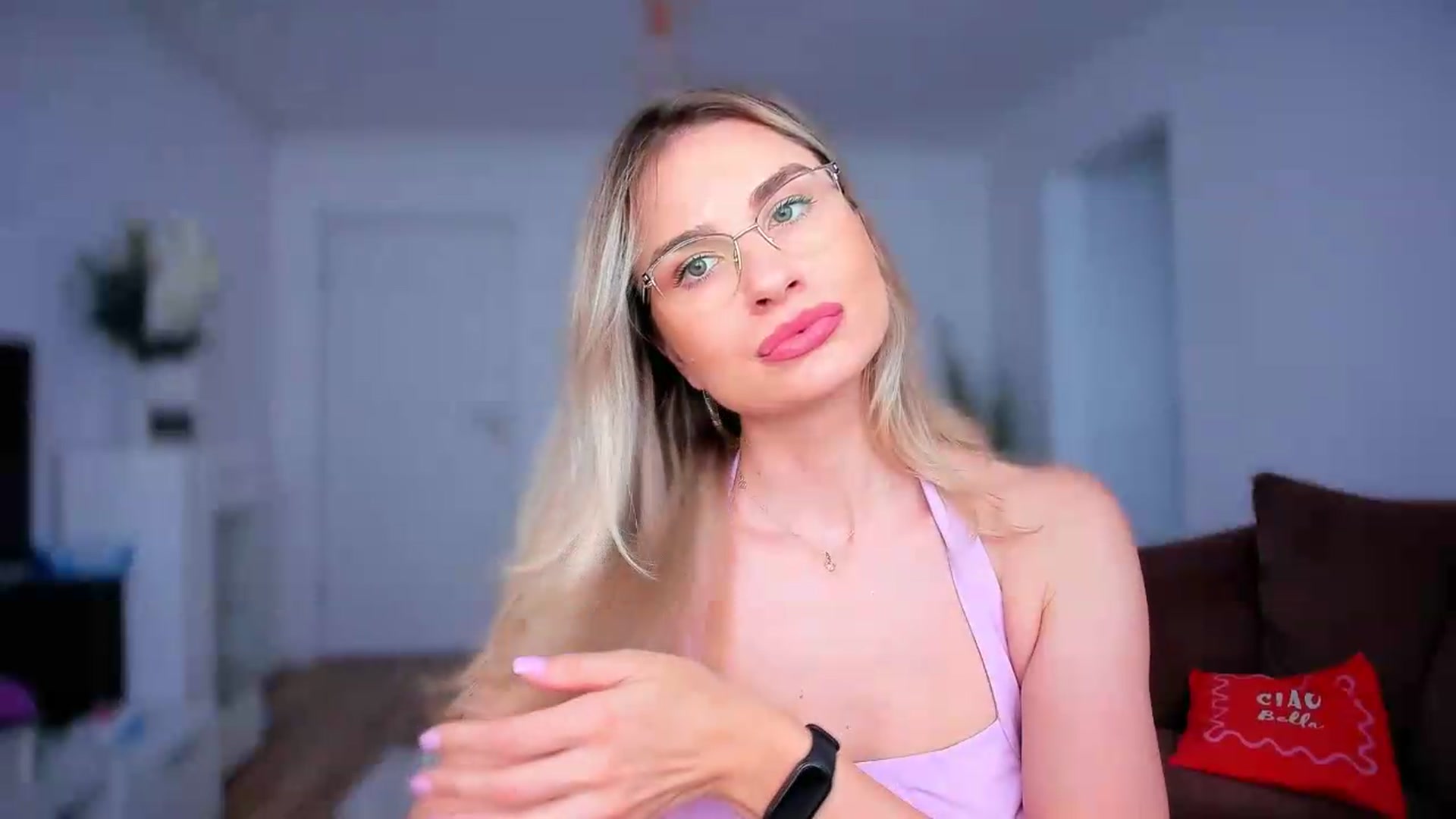 Gallery image thumbnail from AlyMiss's myfreecams stream on, 08/11/2026, 11:05 image 2 of 20