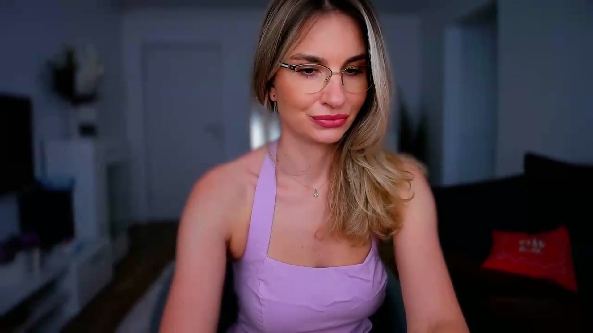Gallery image thumbnail from AlyMiss's myfreecams stream on, 08/11/2026, 11:05 image 20 of 20