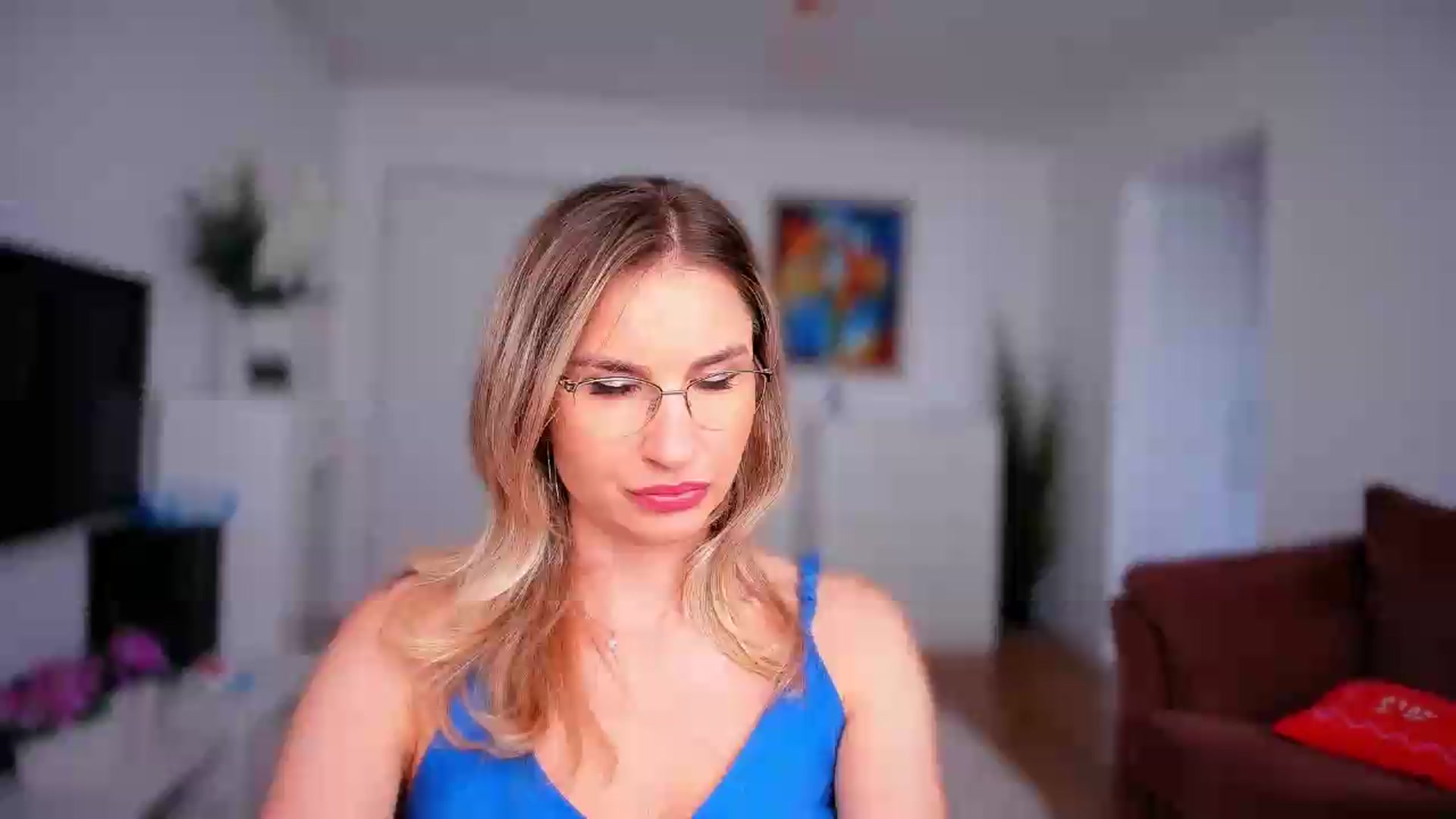 Gallery image thumbnail from AlyMiss's myfreecams stream on, 08/14/2026, 13:41 image 1 of 20