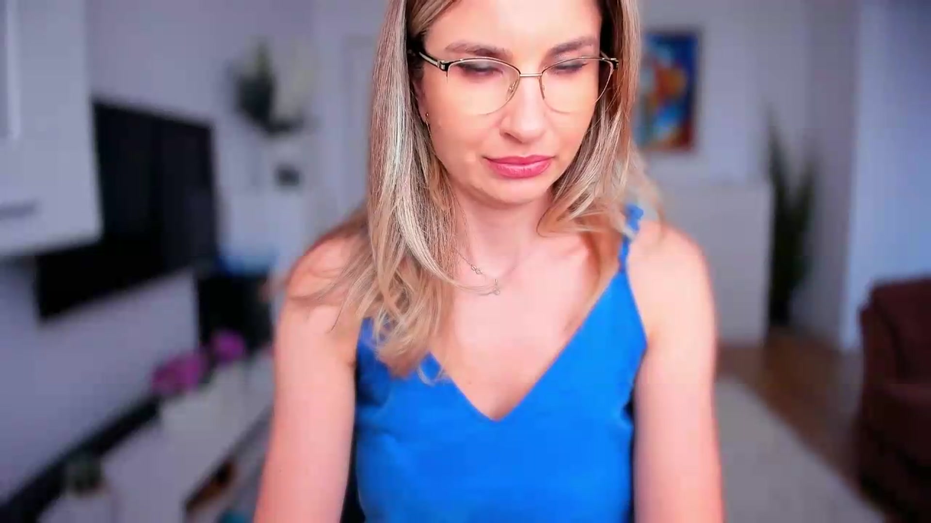 Gallery image thumbnail from AlyMiss's myfreecams stream on, 08/14/2026, 13:41 image 11 of 20