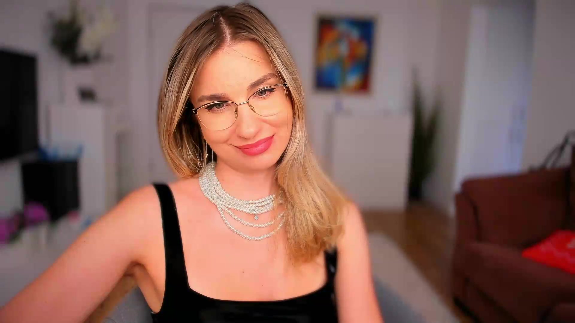Gallery image thumbnail from AlyMiss's myfreecams stream on, 08/18/2026, 14:14 image 9 of 20