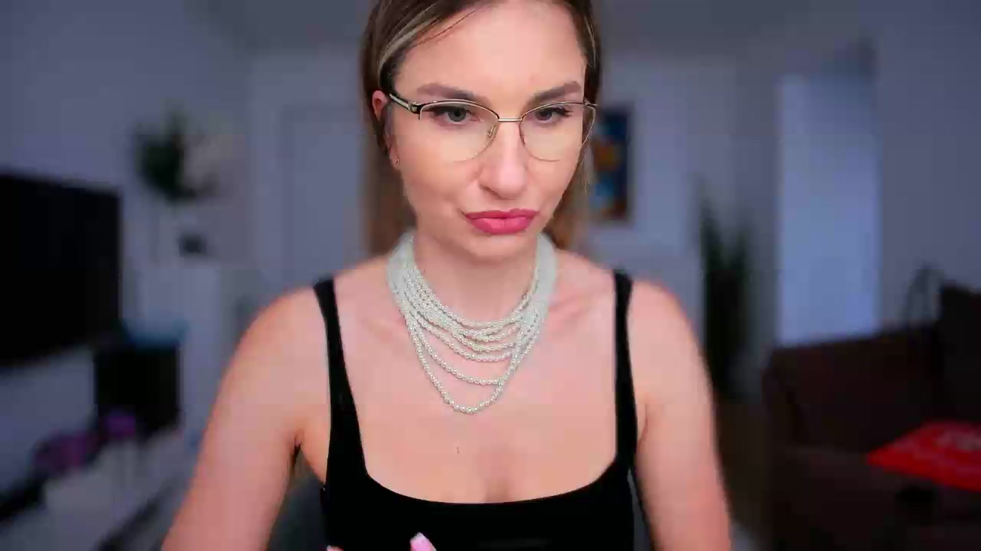 Gallery image thumbnail from AlyMiss's myfreecams stream on, 08/18/2026, 14:14 image 1 of 20