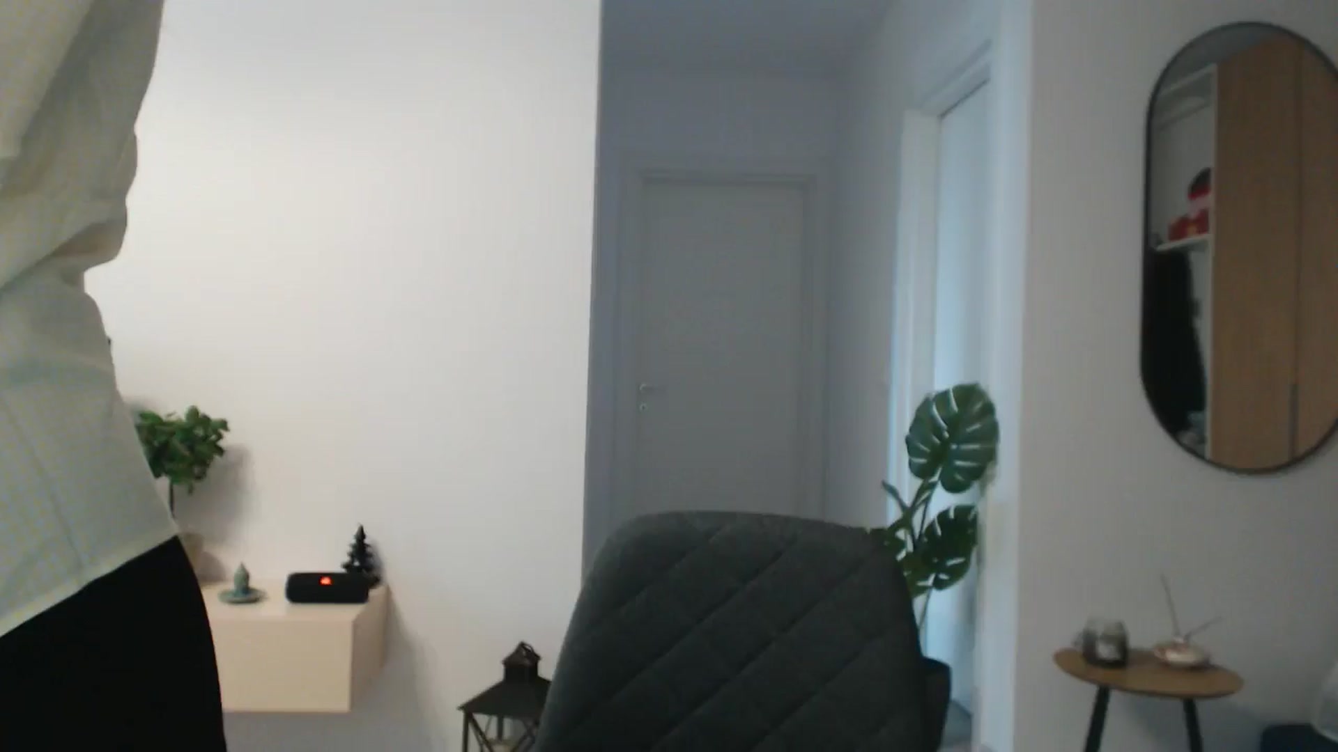 Gallery image thumbnail from AlyVee's myfreecams stream on, 09/12/2025, 12:47 image 5 of 20