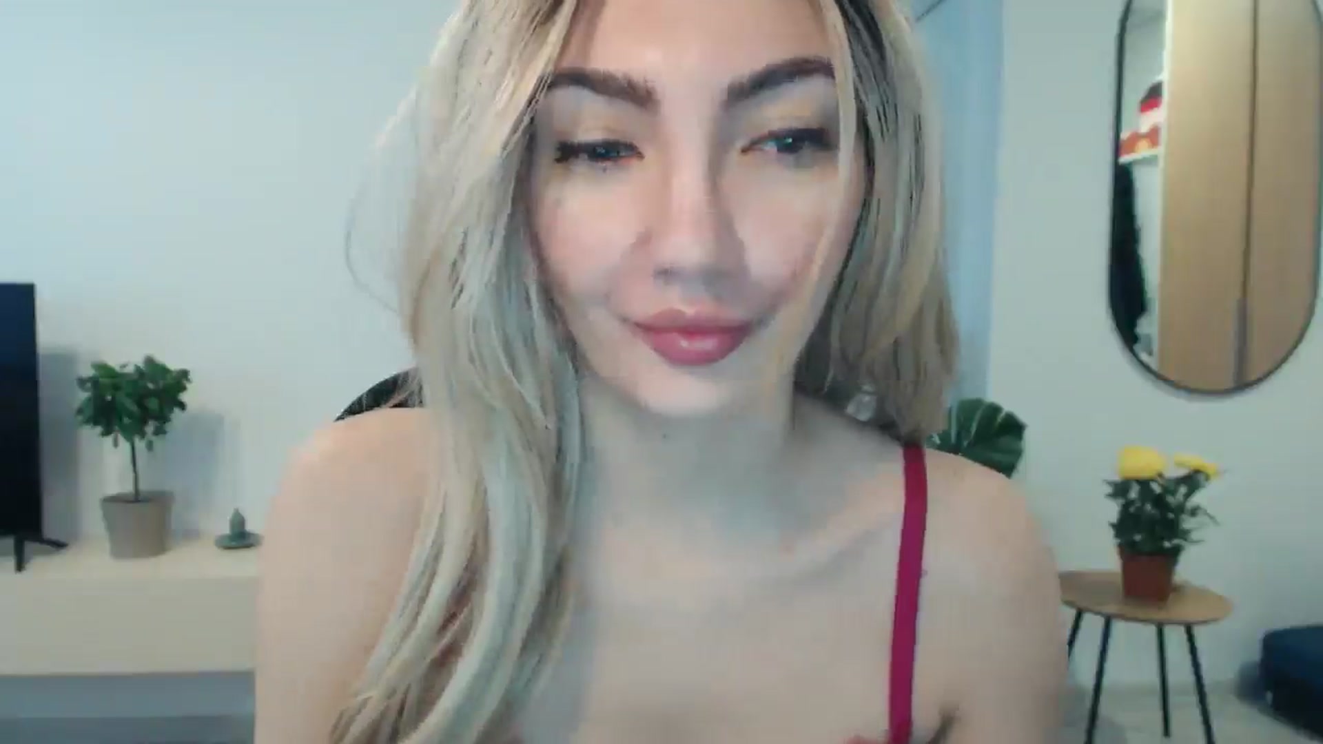 Gallery image thumbnail from AlyVee's myfreecams stream on, 09/27/2025, 13:03 image 7 of 20