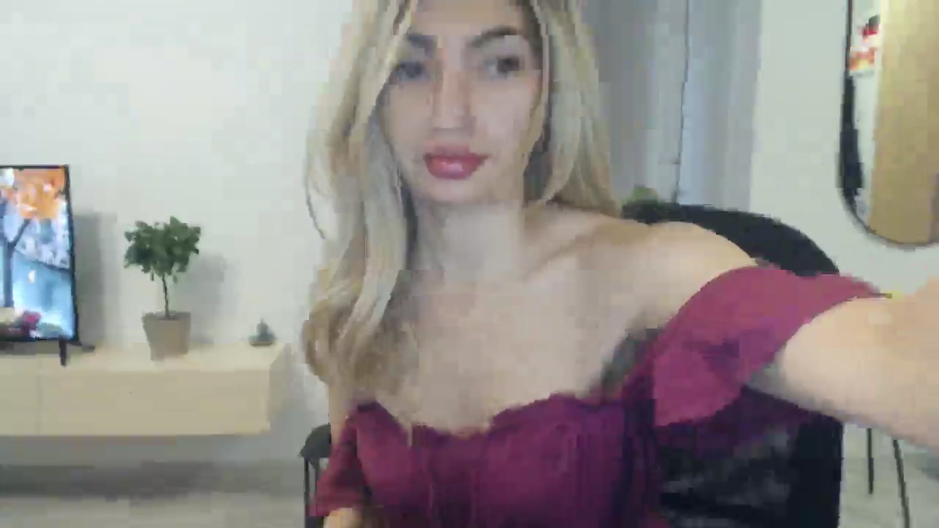 Gallery image thumbnail from AlyVee's myfreecams stream on, 09/29/2025, 11:40 image 17 of 20