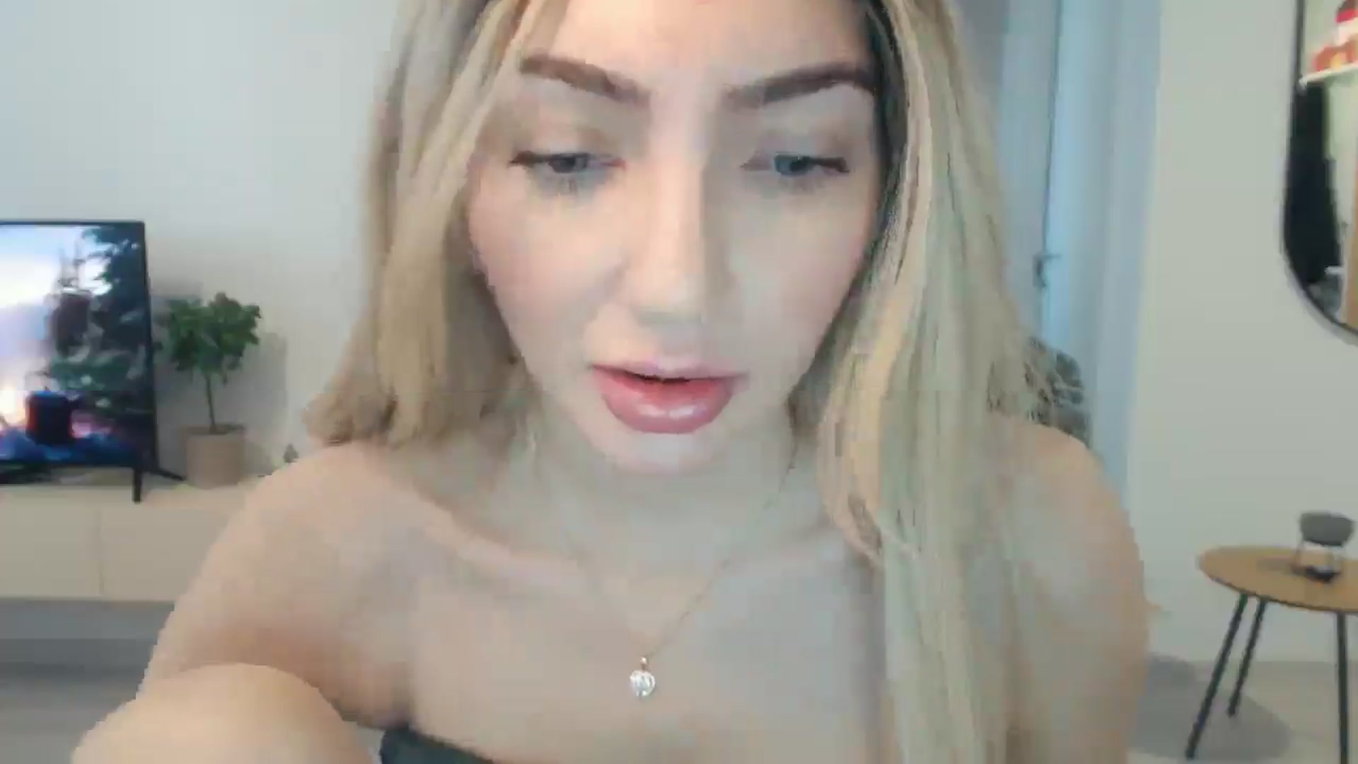 Gallery image thumbnail from AlyVee's myfreecams stream on, 11/02/2025, 09:53 image 20 of 20