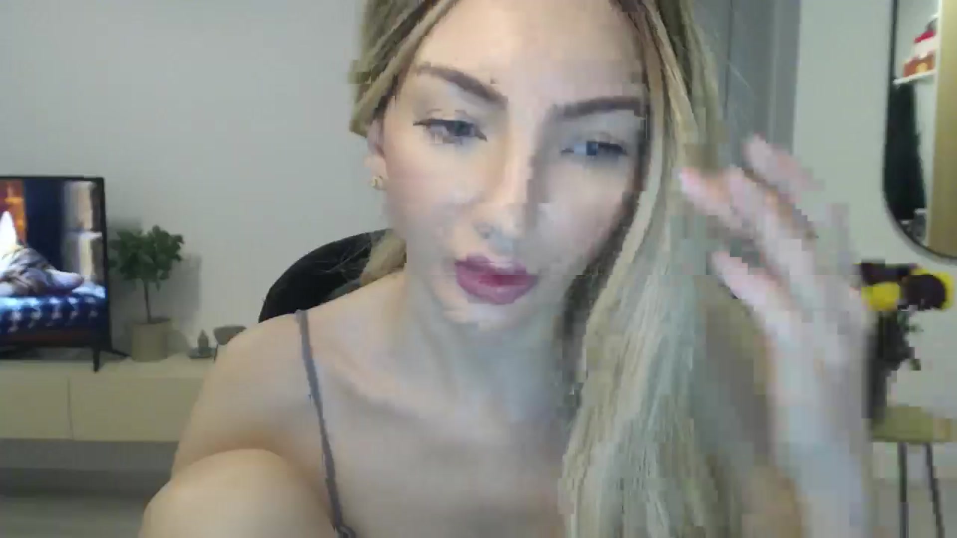 Gallery image thumbnail from AlyVee's myfreecams stream on, 11/09/2025, 13:44 image 20 of 20
