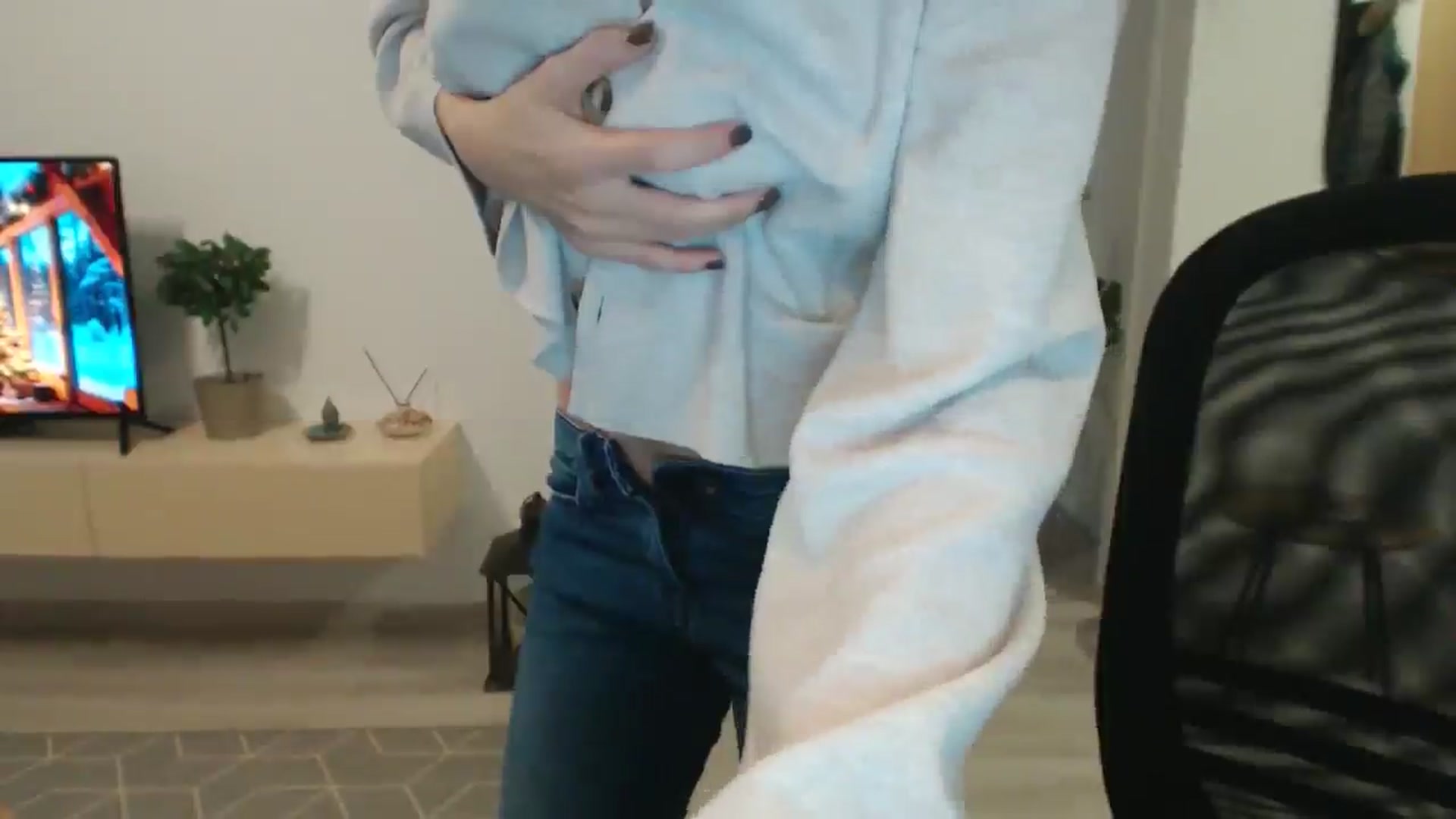 Gallery image thumbnail from AlyVee's myfreecams stream on, 12/07/2025, 15:08 image 6 of 20