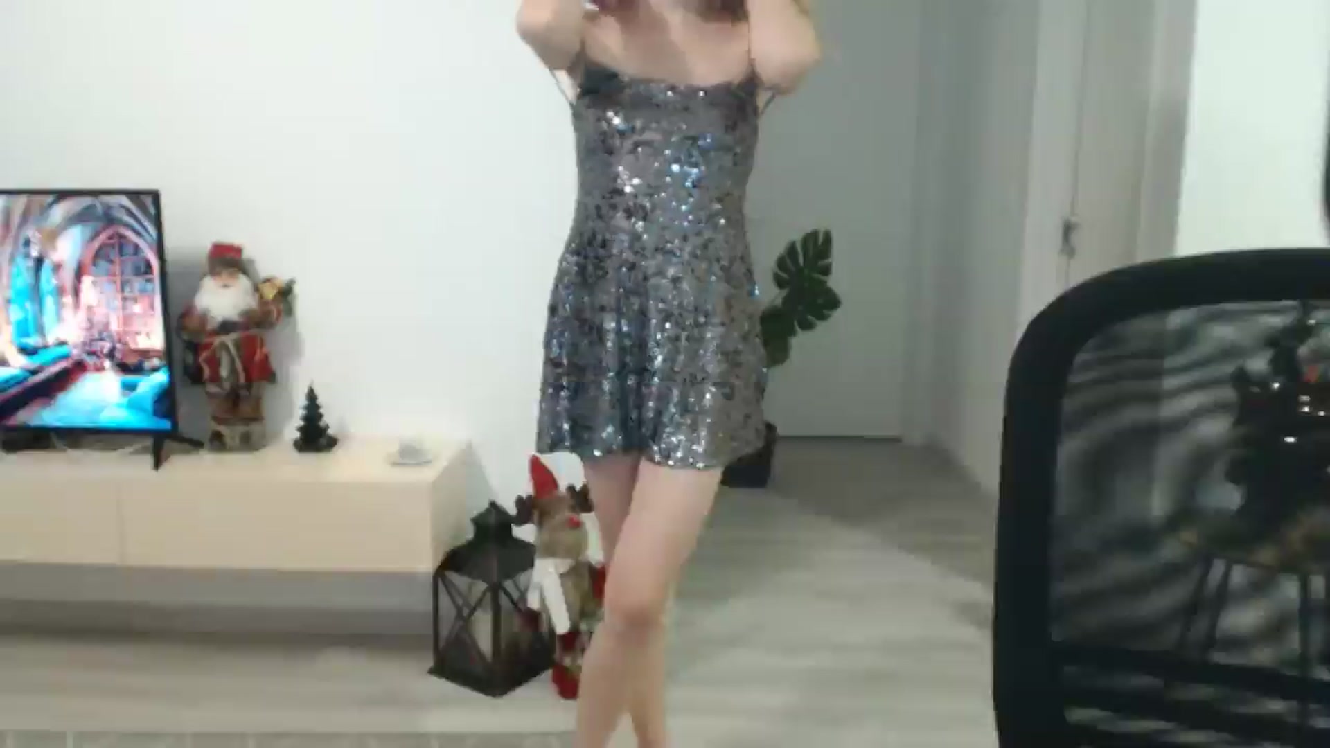 Gallery image thumbnail from AlyVee's myfreecams stream on, 12/31/2025, 16:55 image 9 of 20