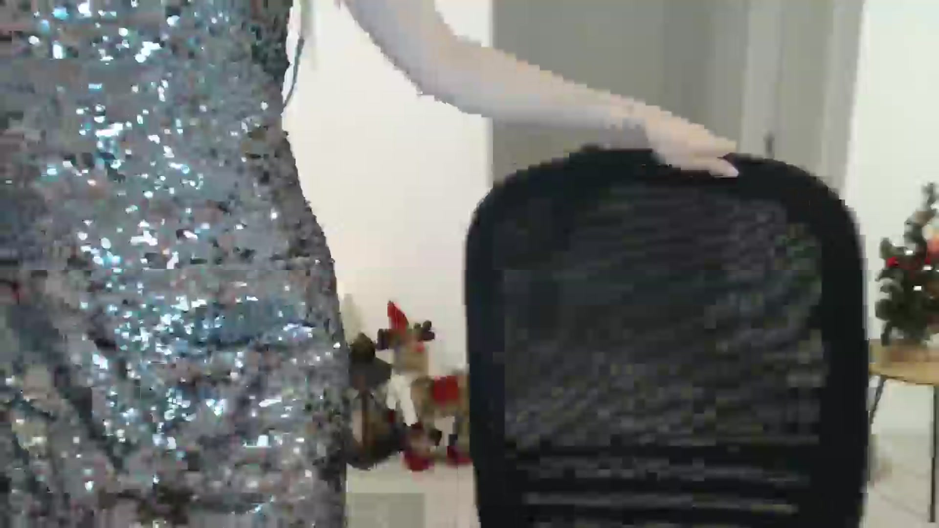 Gallery image thumbnail from AlyVee's myfreecams stream on, 01/01/2026, 20:06 image 3 of 20