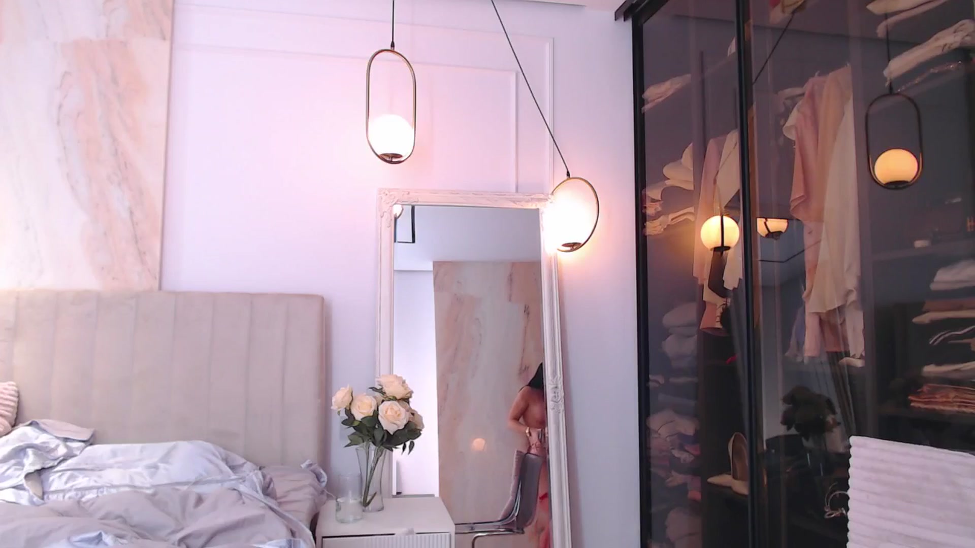 Gallery image thumbnail from Aly_Ravennx's myfreecams stream on, 01/13/2026, 09:46 image 17 of 20