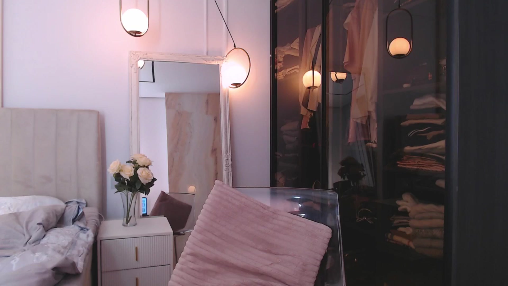 Gallery image thumbnail from Aly_Ravennx's myfreecams stream on, 01/15/2026, 13:01 image 19 of 20