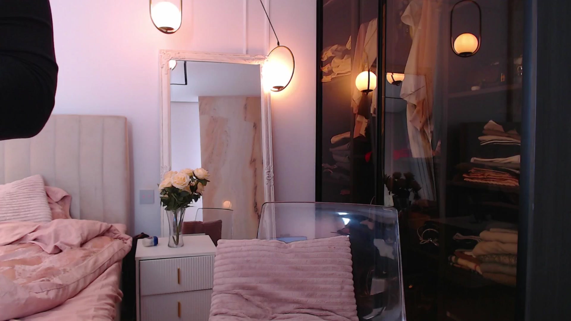 Gallery image thumbnail from Aly_Ravennx's myfreecams stream on, 02/08/2026, 12:29 image 13 of 20