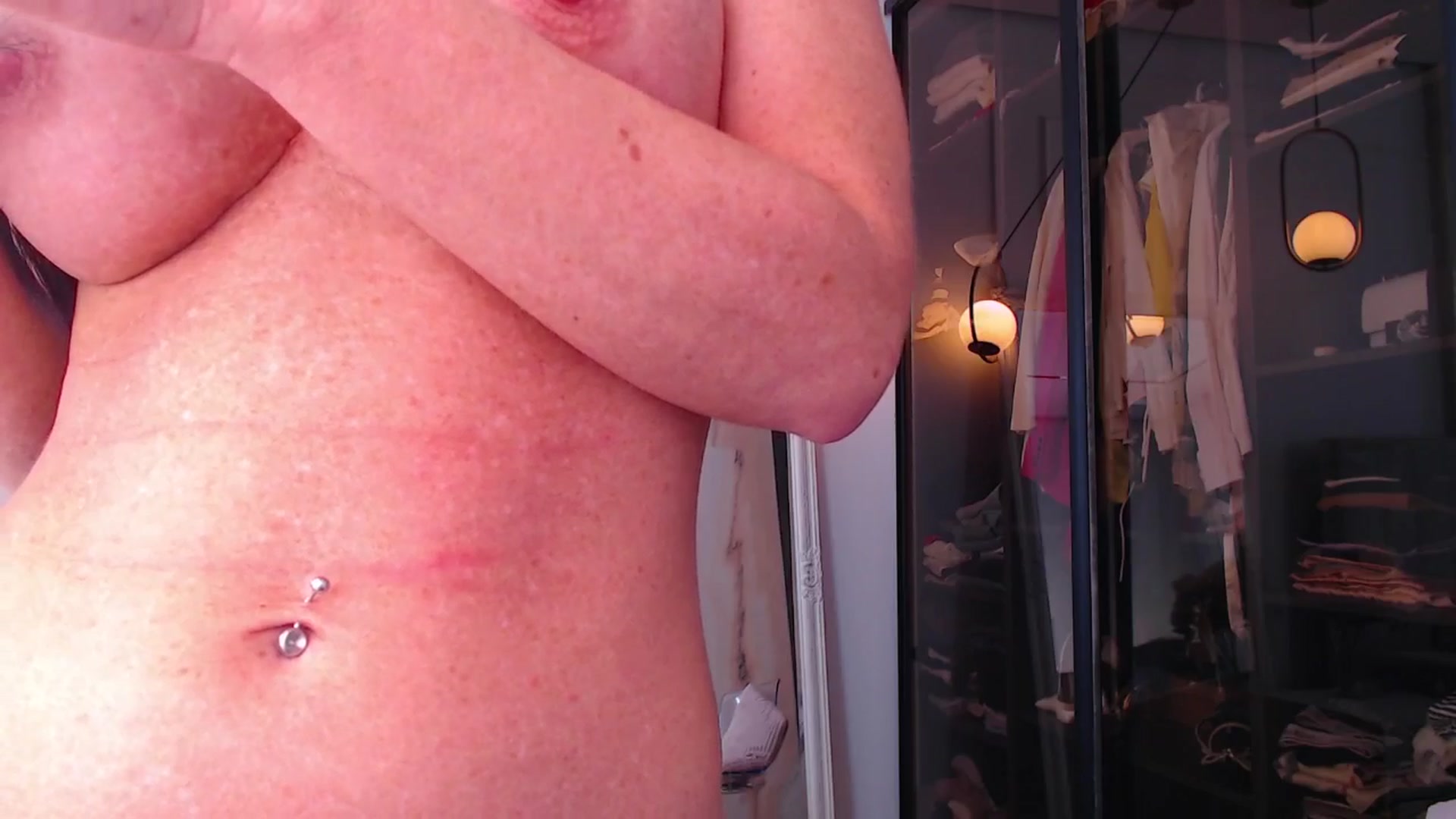 Gallery image thumbnail from Aly_Ravennx's myfreecams stream on, 04/15/2026, 11:16 image 3 of 20