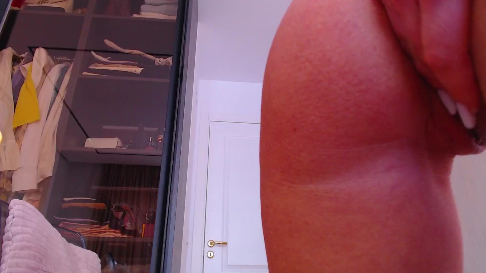 Gallery image thumbnail from Aly_Ravennx's myfreecams stream on, 04/18/2026, 11:03 image 14 of 20