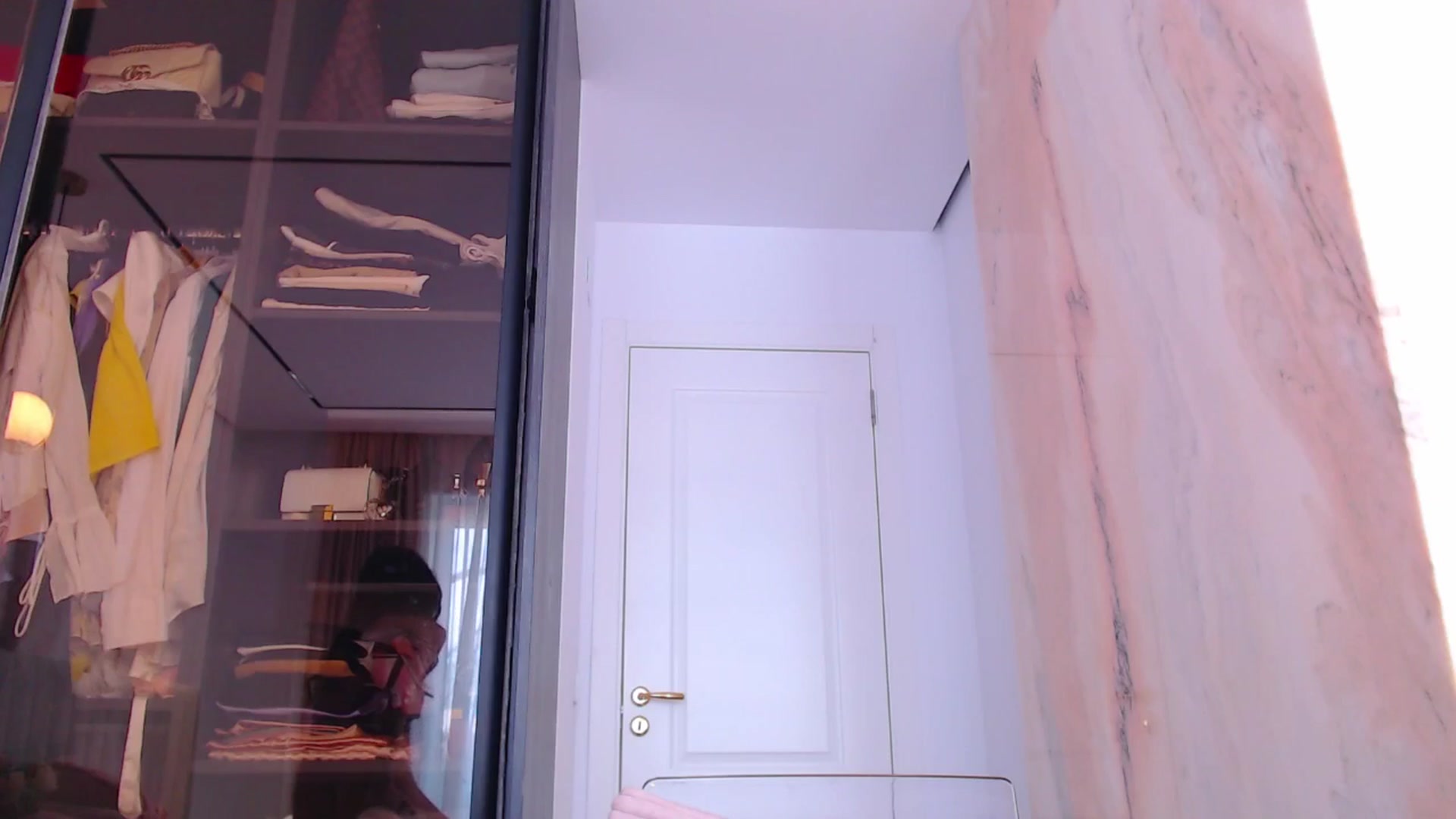 Gallery image thumbnail from Aly_Ravennx's myfreecams stream on, 04/18/2026, 11:03 image 16 of 20