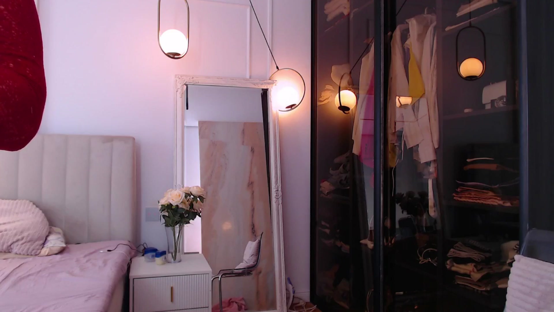 Gallery image thumbnail from Aly_Ravennx's myfreecams stream on, 04/21/2026, 09:53 image 2 of 20