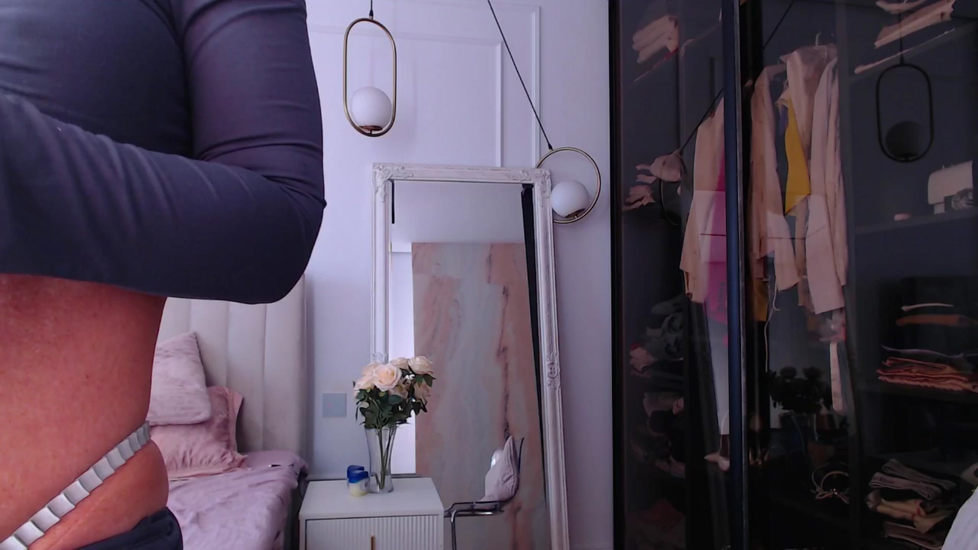 Gallery image thumbnail from Aly_Ravennx's myfreecams stream on, 04/24/2026, 09:04 image 10 of 20