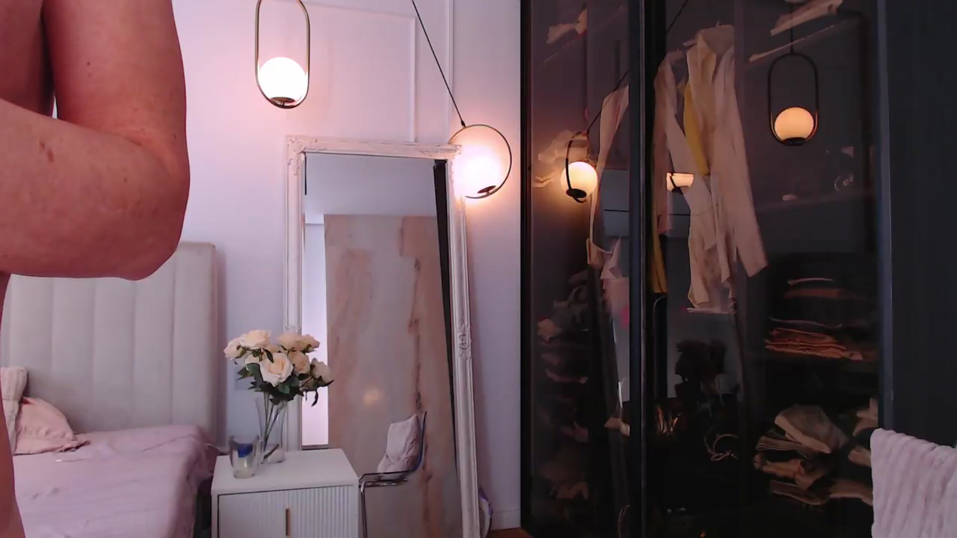 Gallery image thumbnail from Aly_Ravennx's myfreecams stream on, 05/07/2026, 12:50 image 20 of 20