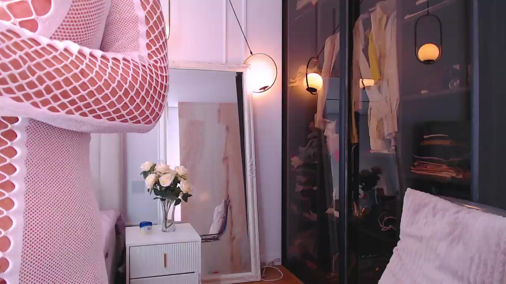 Gallery image thumbnail from Aly_Ravennx's myfreecams stream on, 05/15/2026, 10:10 image 3 of 20
