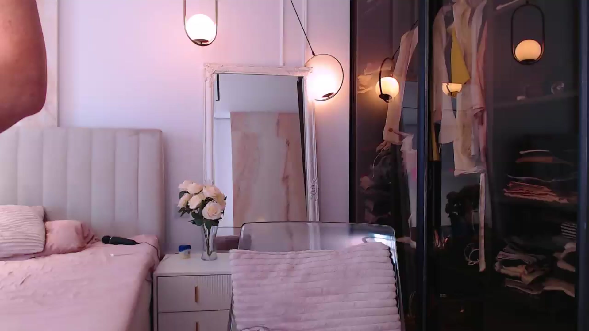 Gallery image thumbnail from Aly_Ravennx's myfreecams stream on, 05/28/2026, 11:31 image 1 of 20