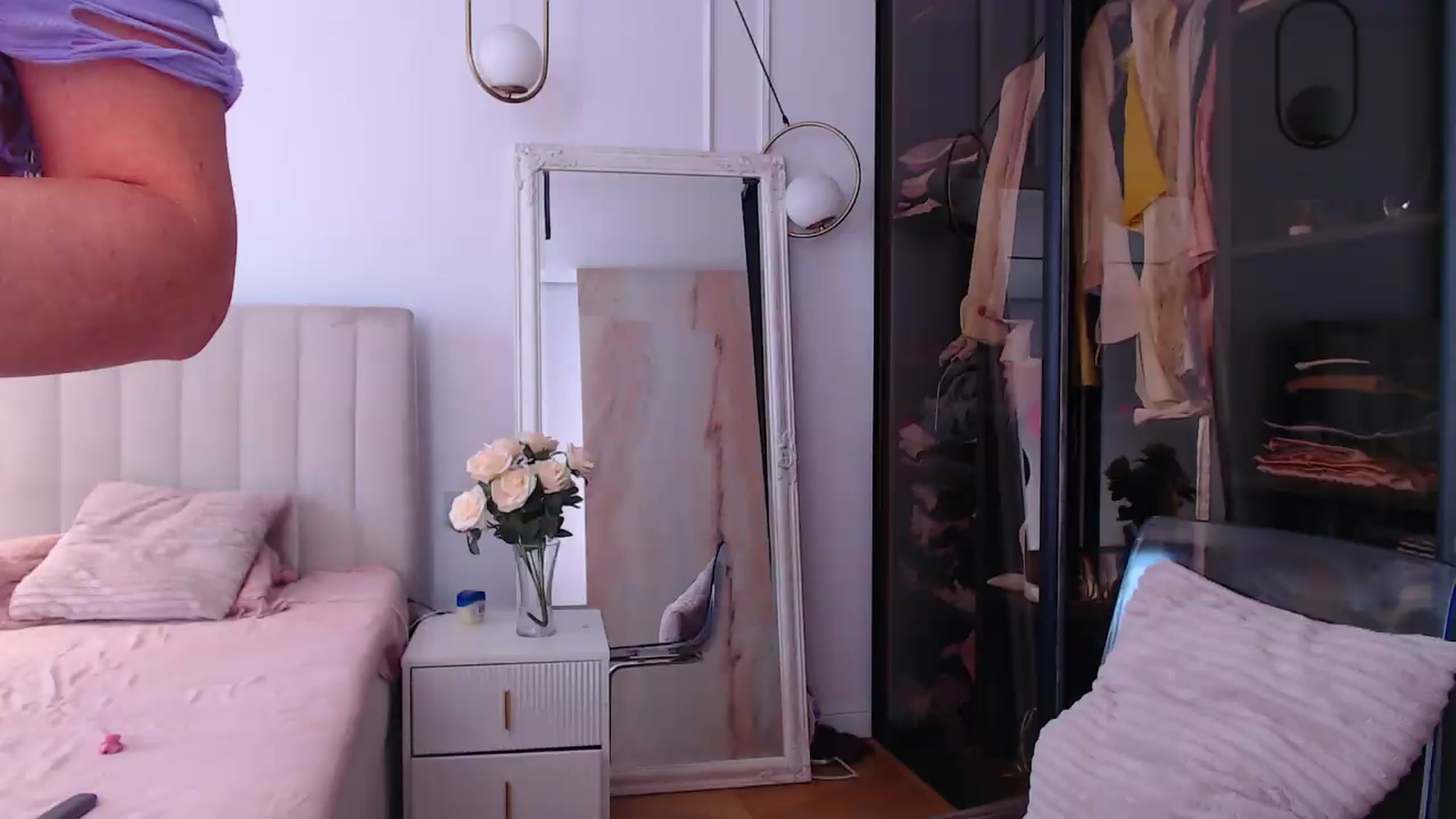 Gallery image thumbnail from Aly_Ravennx's myfreecams stream on, 05/30/2026, 11:02 image 3 of 20