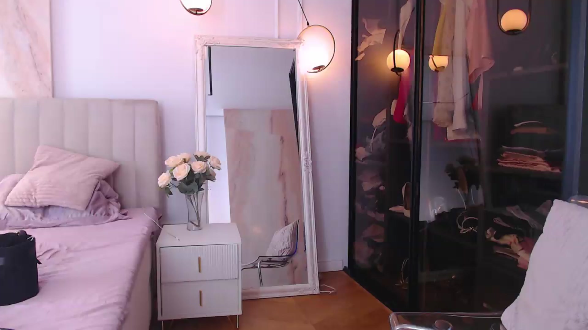 Gallery image thumbnail from Aly_Ravennx's myfreecams stream on, 07/07/2026, 12:48 image 14 of 20