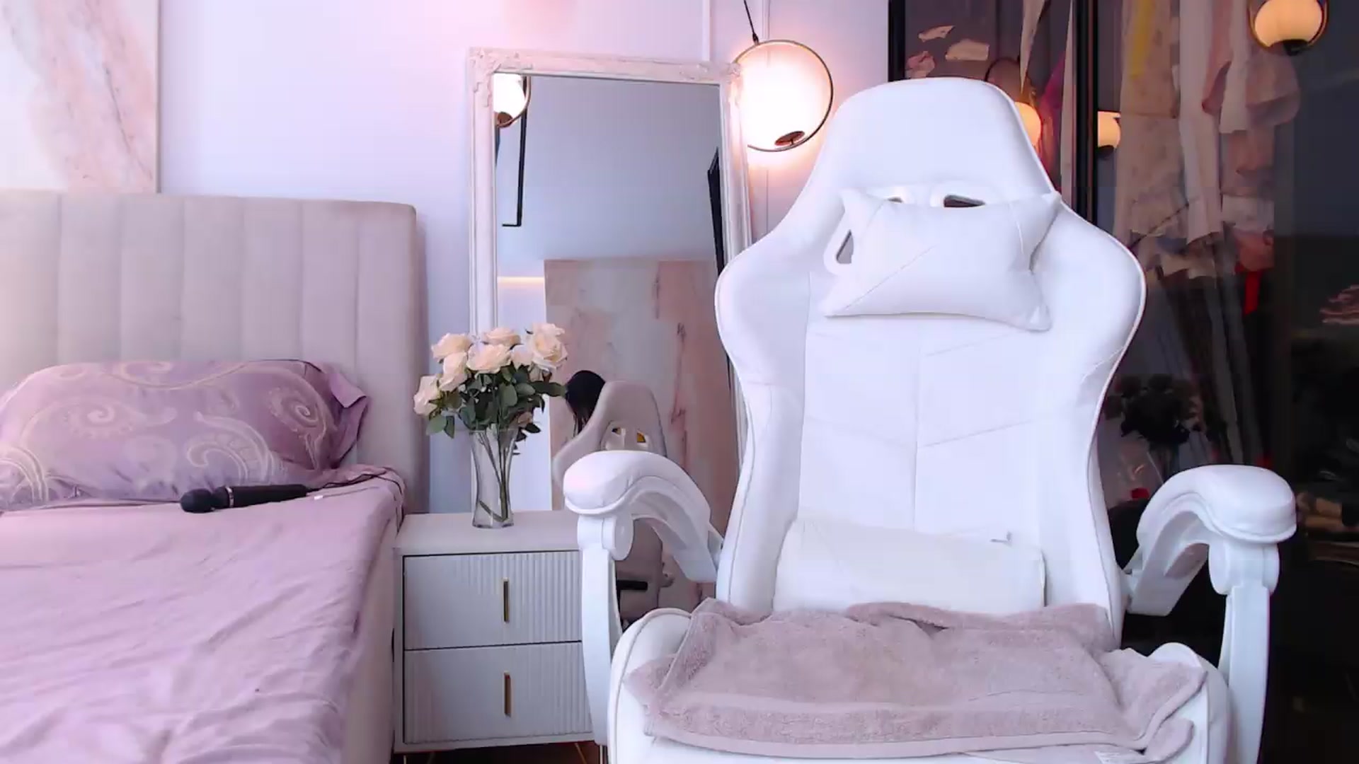 Gallery image thumbnail from Aly_Ravennx's myfreecams stream on, 08/13/2026, 09:14 image 13 of 20