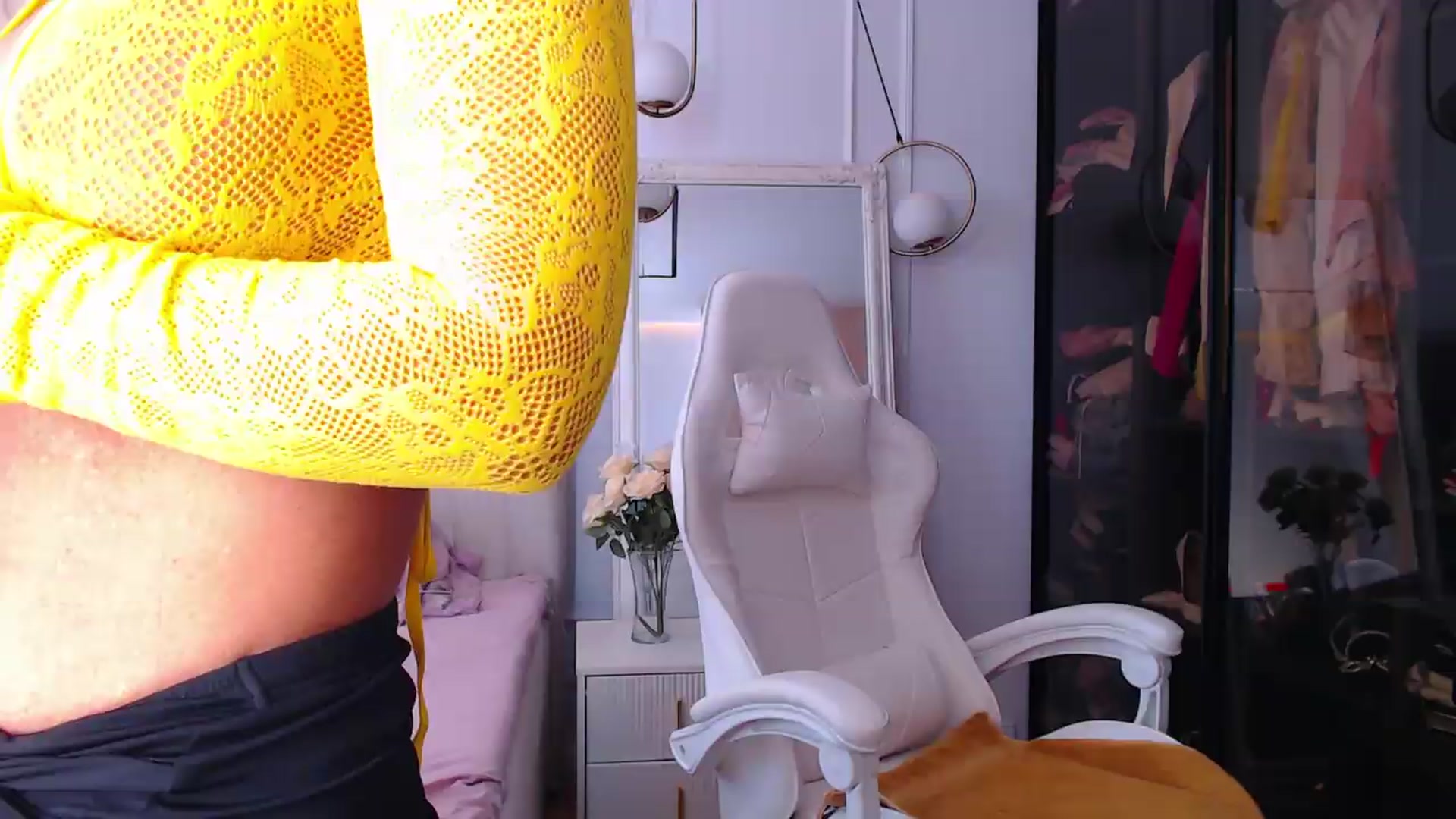 Gallery image thumbnail from Aly_Ravennx's myfreecams stream on, 08/22/2026, 09:47 image 6 of 20