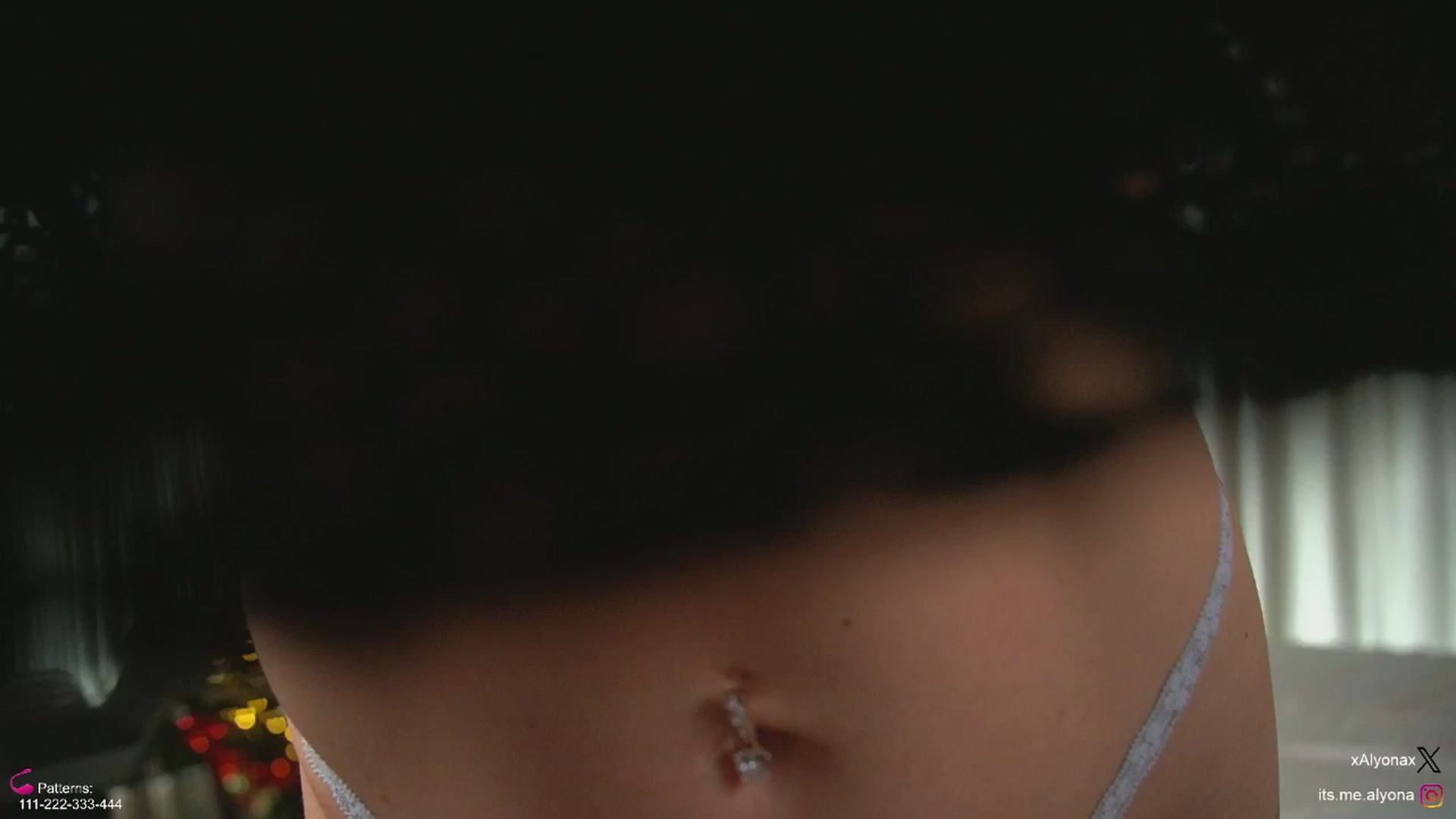 Gallery image thumbnail from AlyonaQueenX's myfreecams stream on, 12/23/2025, 02:30 image 11 of 20