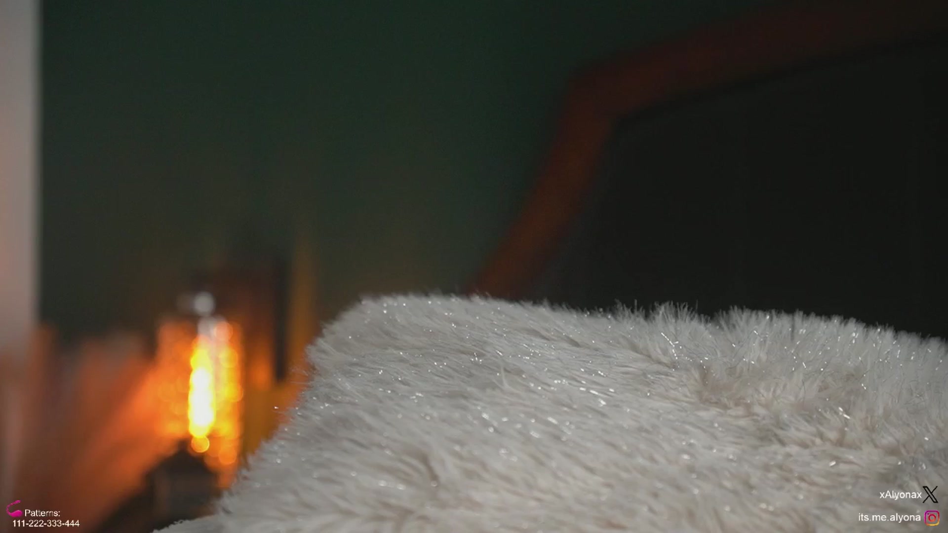 Gallery image thumbnail from AlyonaQueenX's myfreecams stream on, 12/26/2025, 24:05 image 17 of 20