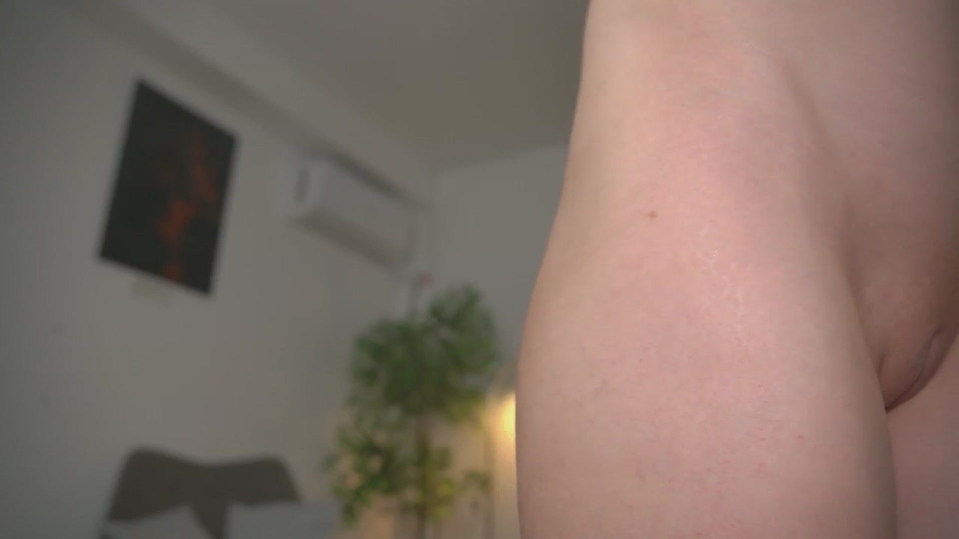 Gallery image thumbnail from AlyonaQueenX's myfreecams stream on, 02/24/2026, 02:34 image 12 of 20