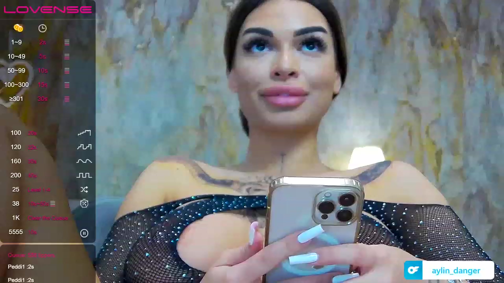 Gallery image thumbnail from AlysaDiamond's myfreecams stream on, 05/08/2023, 14:52 image 11 of 20