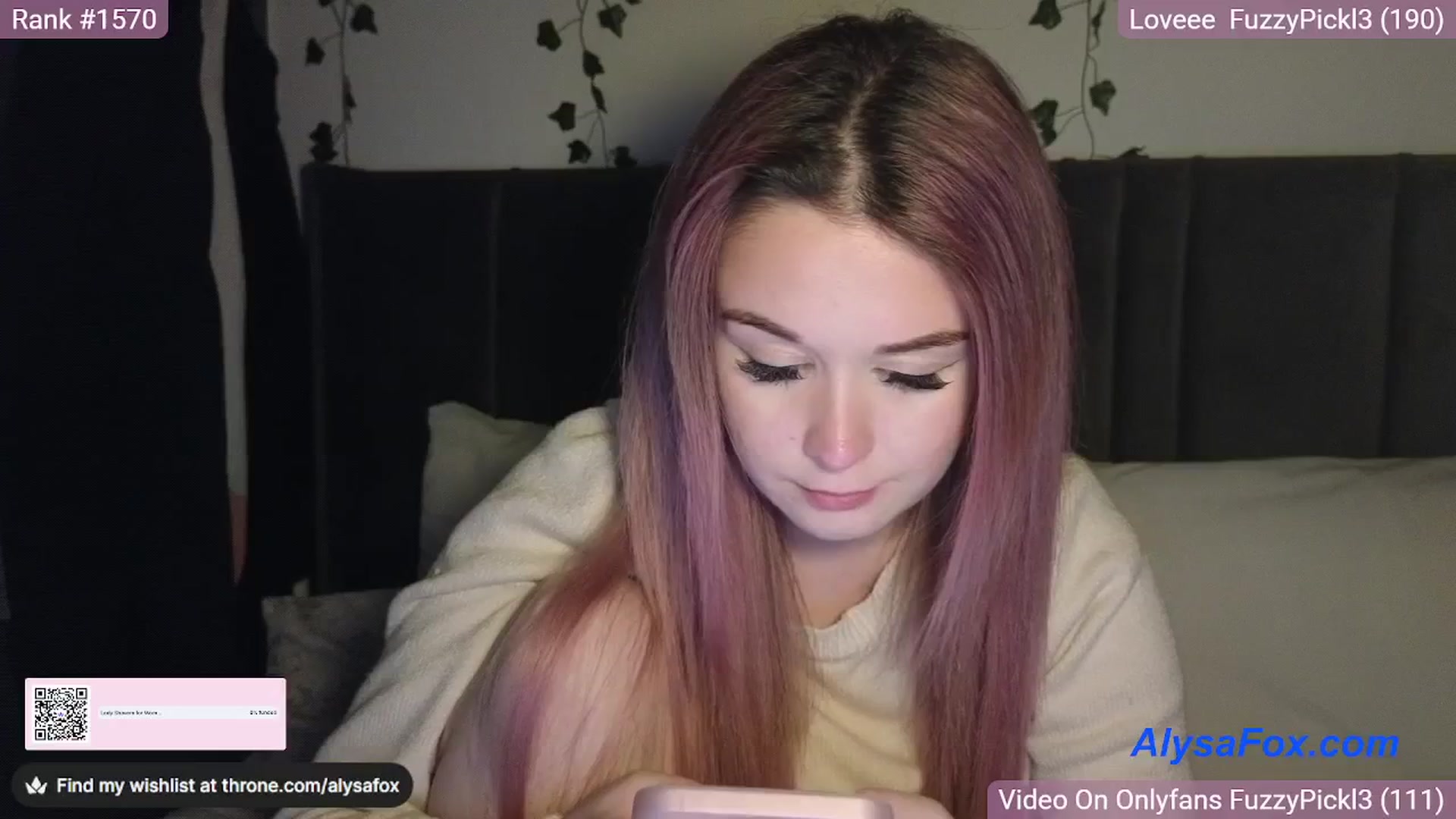 Gallery image thumbnail from AlysaFoxUK's myfreecams stream on, 03/22/2025, 21:48 image 3 of 20