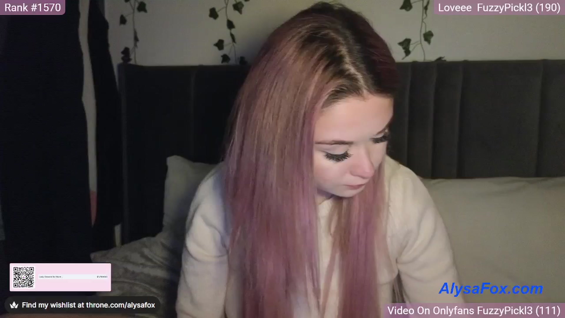 Gallery image thumbnail from AlysaFoxUK's myfreecams stream on, 03/22/2025, 21:48 image 11 of 20