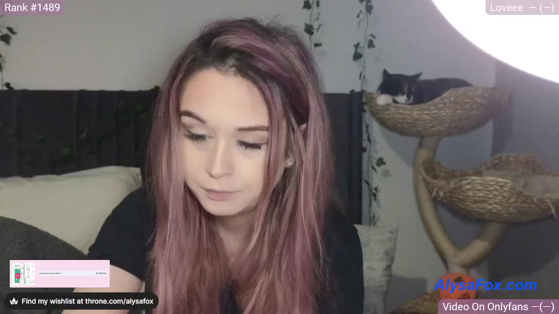 Gallery image thumbnail from AlysaFoxUK's myfreecams stream on, 03/25/2025, 23:34 image 19 of 20