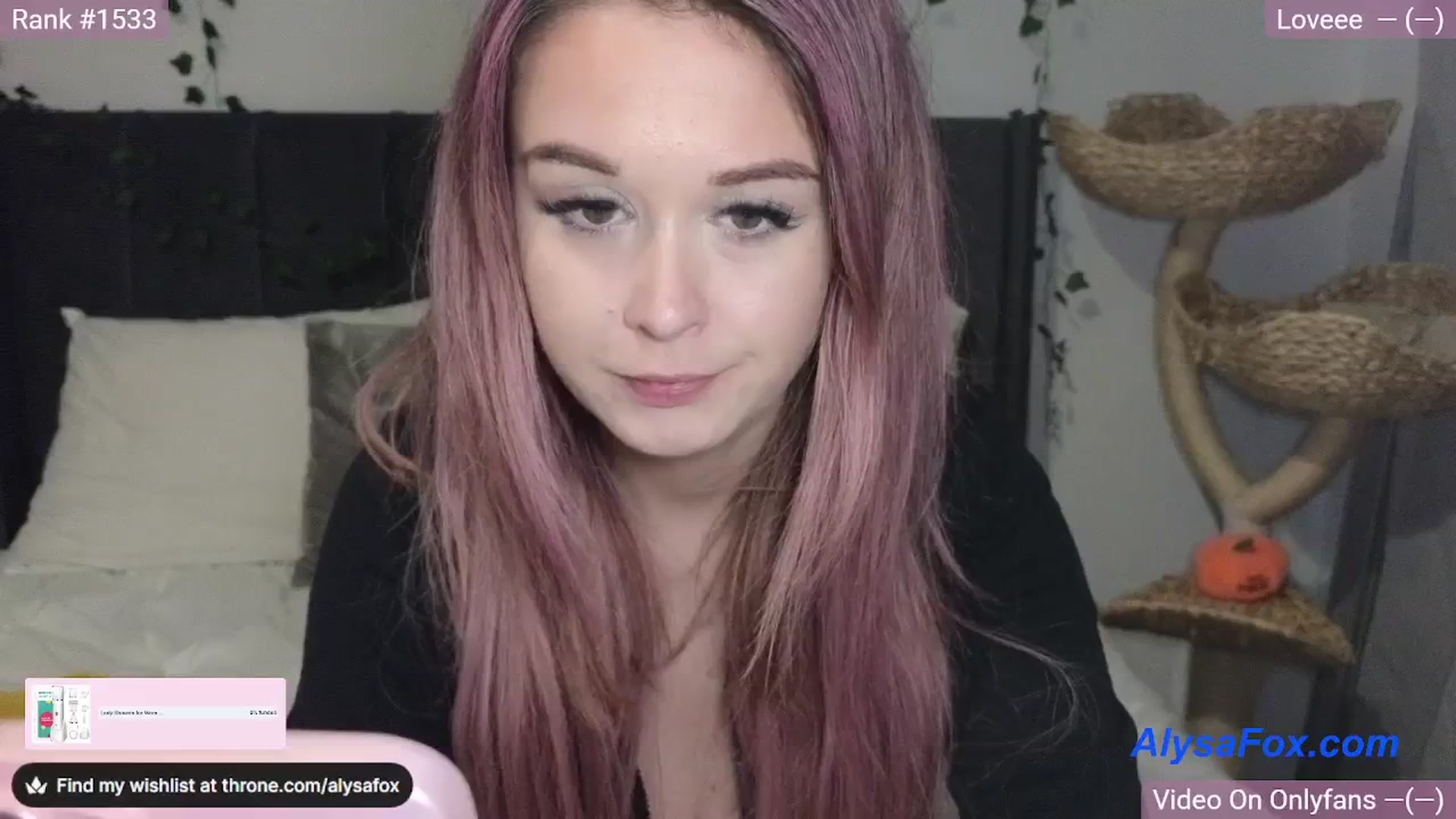 Gallery image thumbnail from AlysaFoxUK's myfreecams stream on, 03/27/2025, 24:29 image 4 of 20