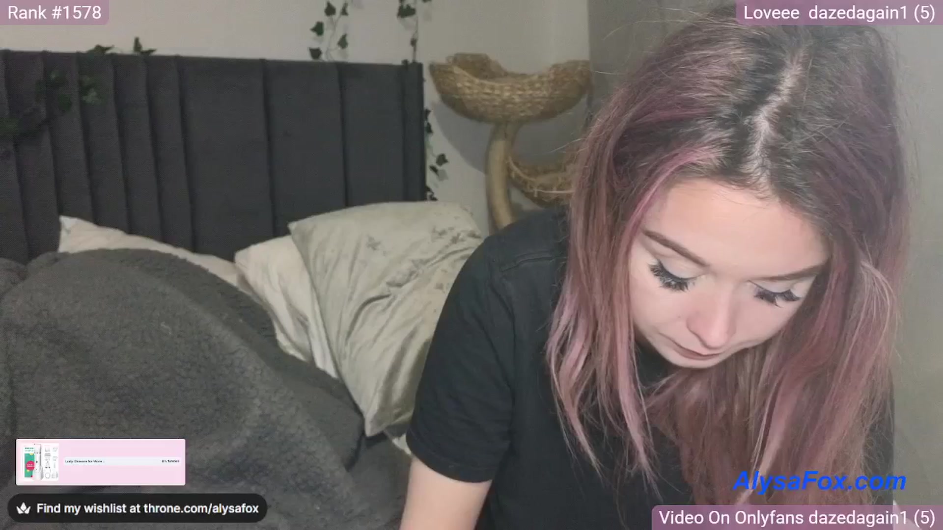 Gallery image thumbnail from AlysaFoxUK's myfreecams stream on, 03/27/2025, 22:06 image 11 of 20
