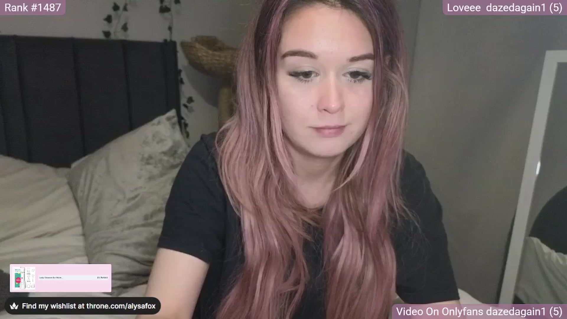 Gallery image thumbnail from AlysaFoxUK's myfreecams stream on, 03/28/2025, 24:38 image 8 of 20